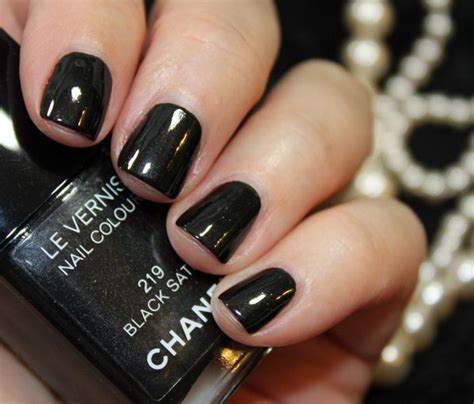 chanel le vernis black satin|Nail Polish & Colours .